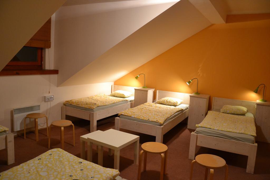 Vila Veselova, Ljubljana City Center Hostel Exterior photo